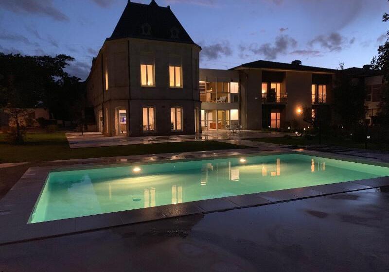 בית מלון כפרי Green Hôtels Bordeaux Arena