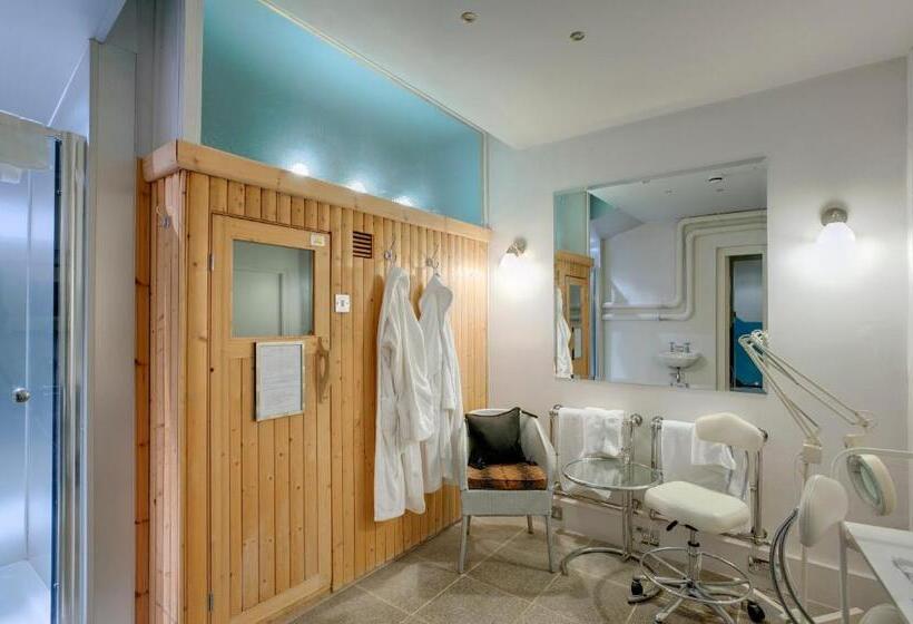 בית מלון כפרי Burgh Island