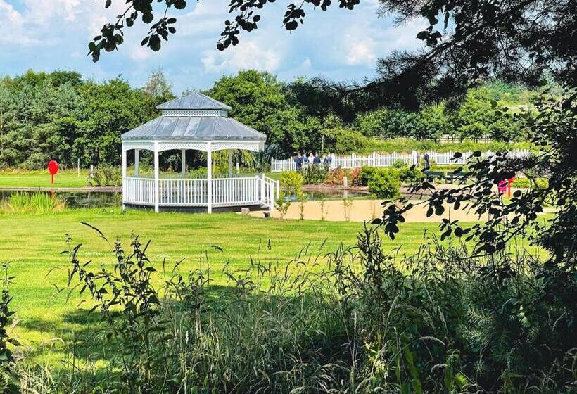 Crow Wood Hotel & Spa Resort