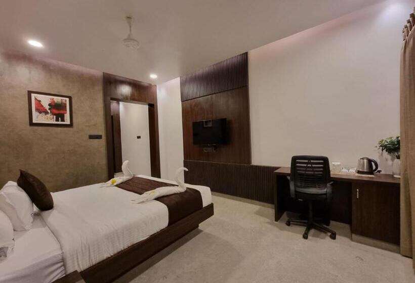 酒店 D Wayfarer Inn Resort