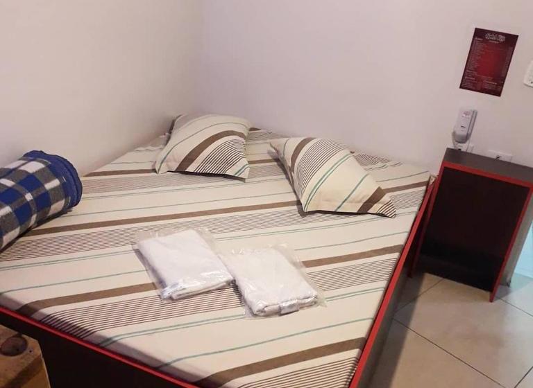 ホテル Kiss   Taboão Da Serra