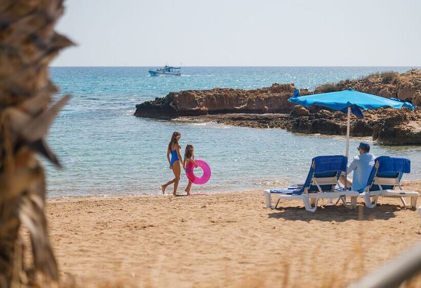 Отель Louis Althea Beach