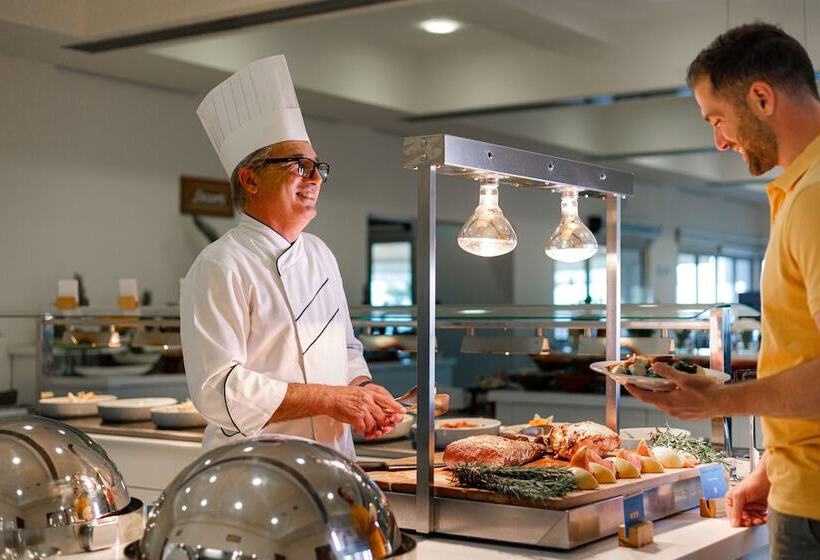 Отель Louis Althea Beach