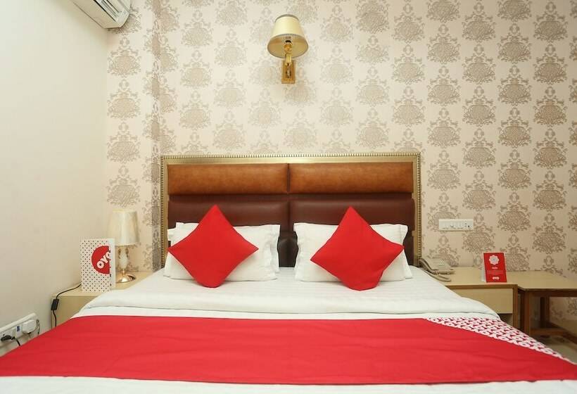 Отель Oyo 13355 Grest