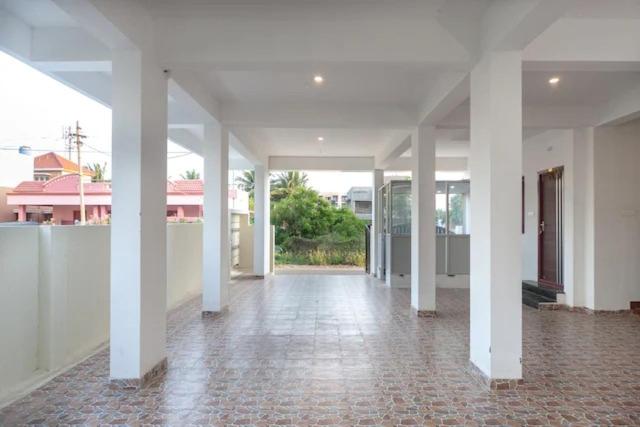 ホテル Varun Residency Airport Codissia Stay