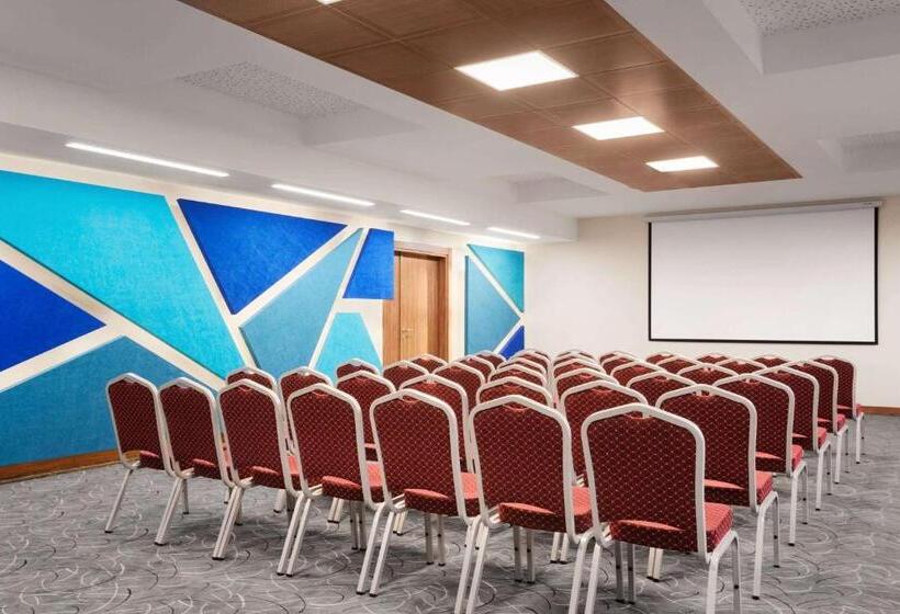 فندق Ramada By Wyndham Diyarbakir