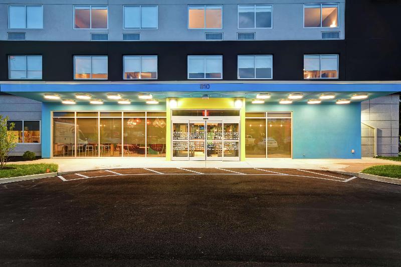 فندق Tru By Hilton Louisville Airport