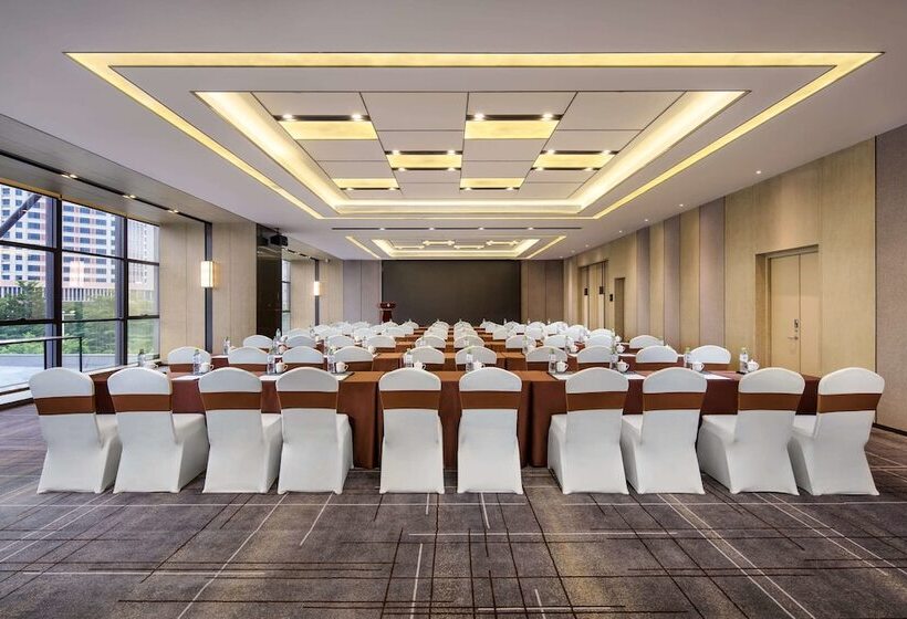 בית מלון כפרי Wyndham Grand Maoming