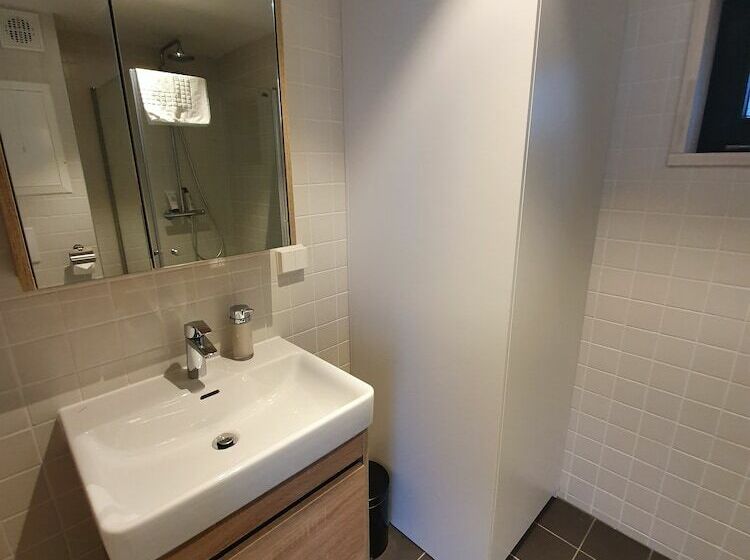 Jarfjord Sea Resort Kirkenes