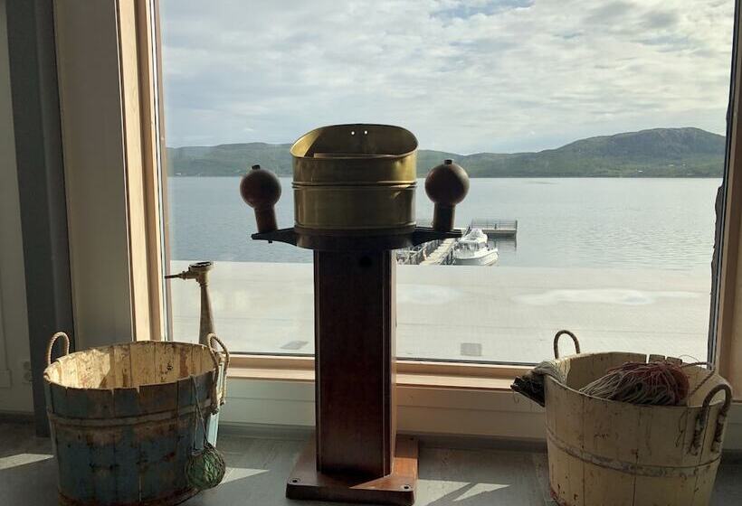 Jarfjord Sea Resort Kirkenes