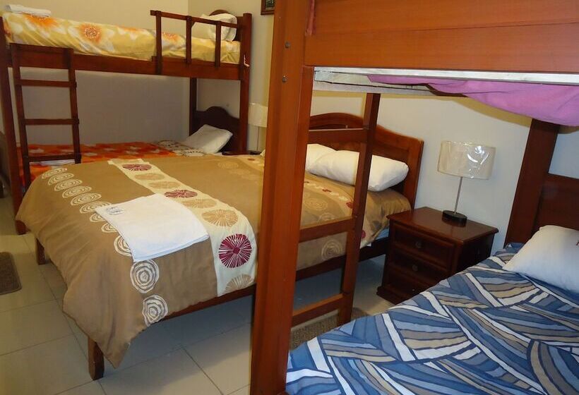 פנסיון Hostal Aly 2