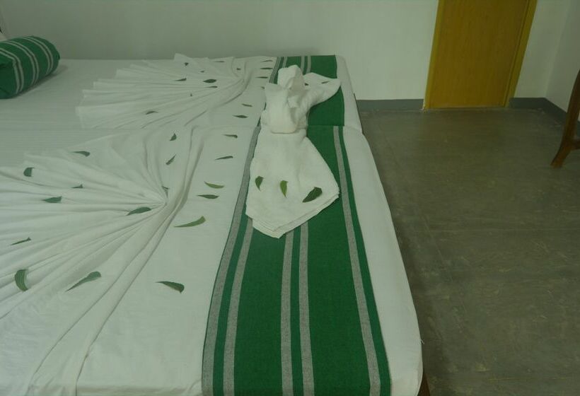 膳宿费 Kadulla Villa