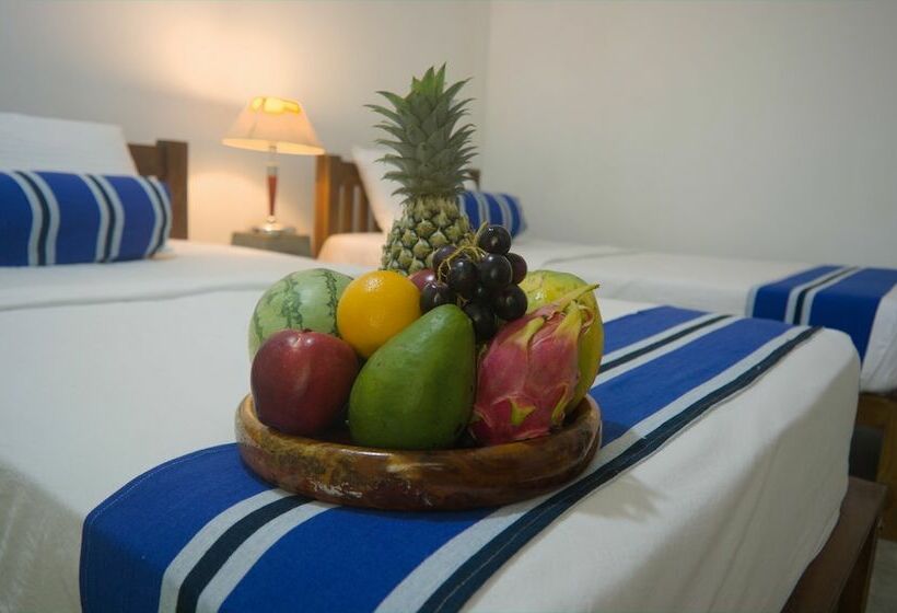 膳宿费 Kadulla Villa