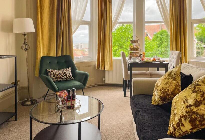 펜션 Timbertop Suites   Adults Only