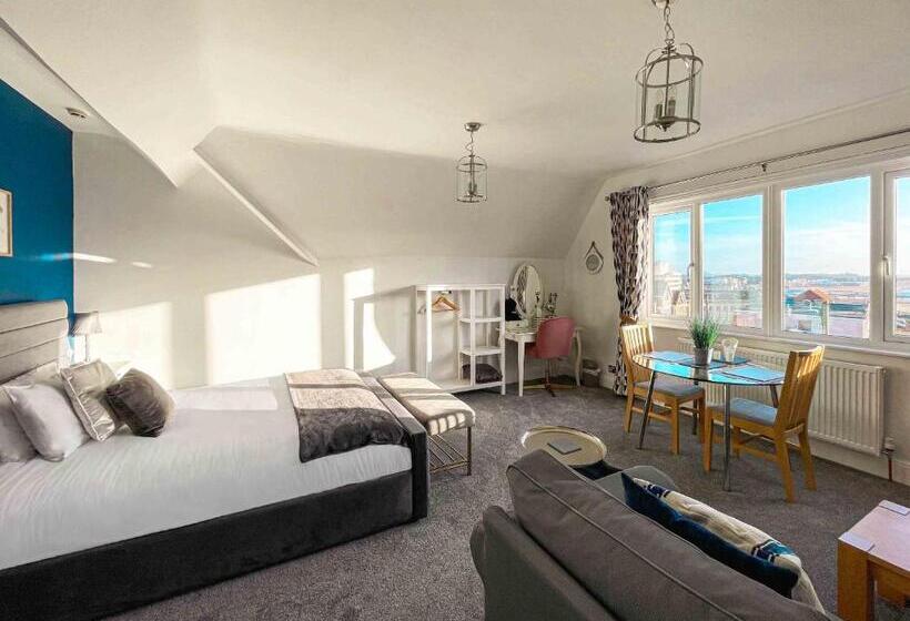 펜션 Timbertop Suites   Adults Only