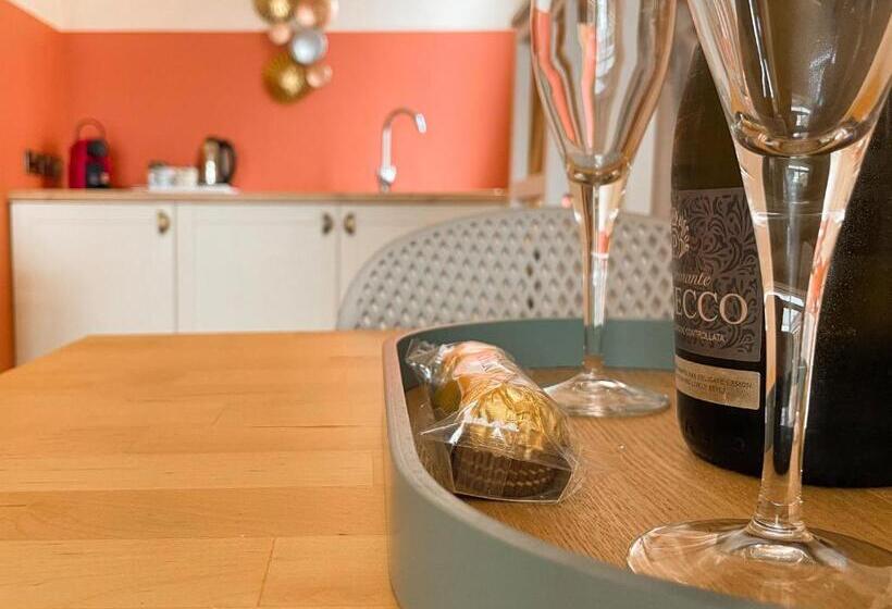 펜션 Timbertop Suites   Adults Only