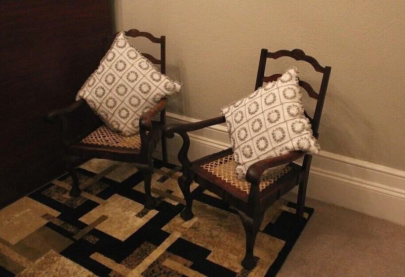 پانسیون Tranquil House B&b 10 Berry St