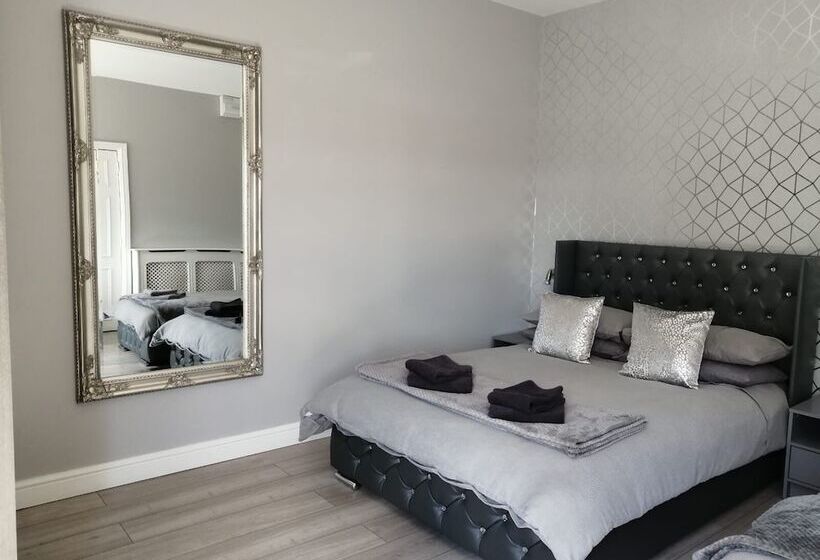 فندق صغير Cosgrove Inn
