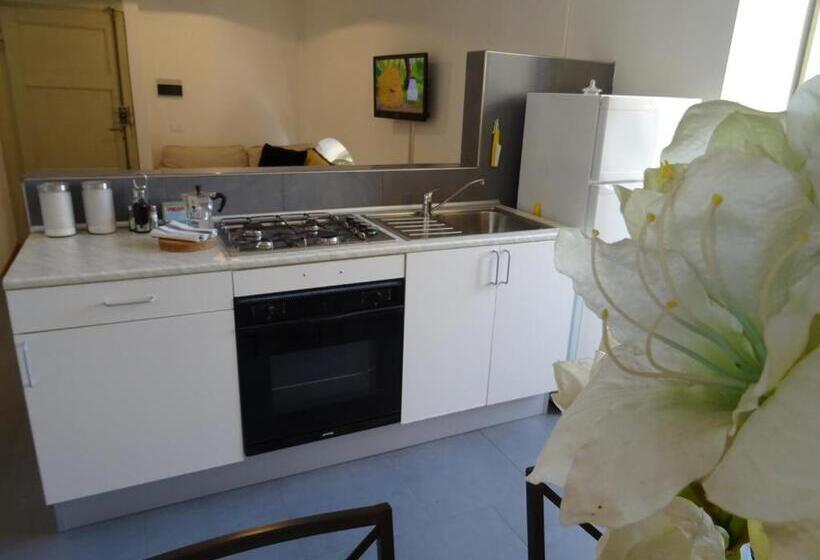 住宿加早餐  Charme Rooms Villa Moroni