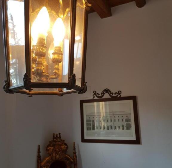 住宿加早餐  Charme Rooms Villa Moroni