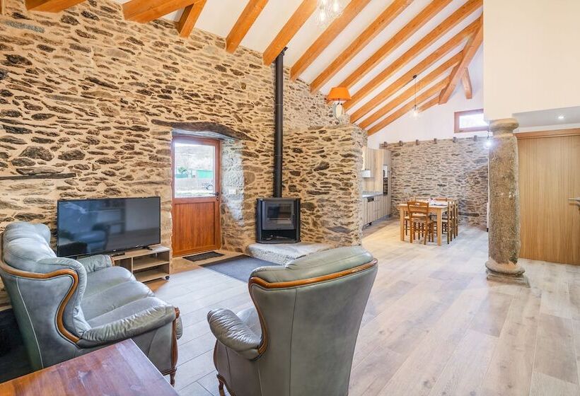 مبيت وإفطار O Trancallo