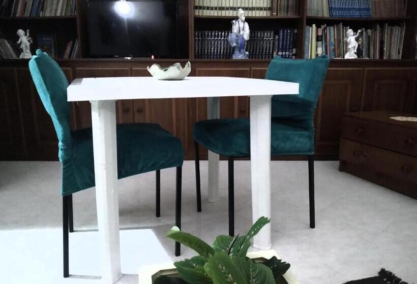 تختخواب و صبحانه Ta Paolo