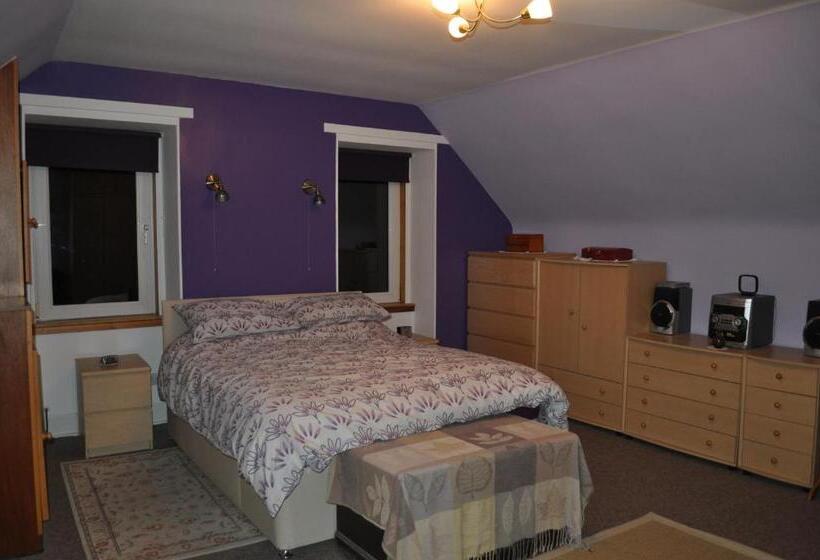 Bridgehill Cottage Bed & Breakfast