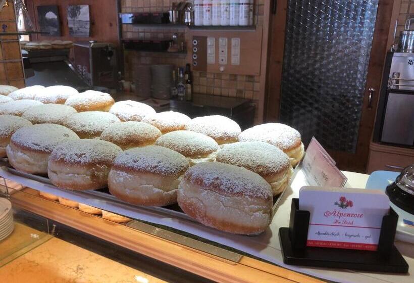 ホテル Alpenrose Gut Schlafen & Frühstücken