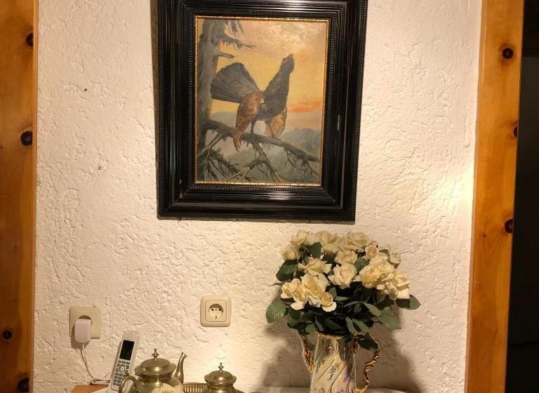 ホテル Alpenrose Gut Schlafen & Frühstücken