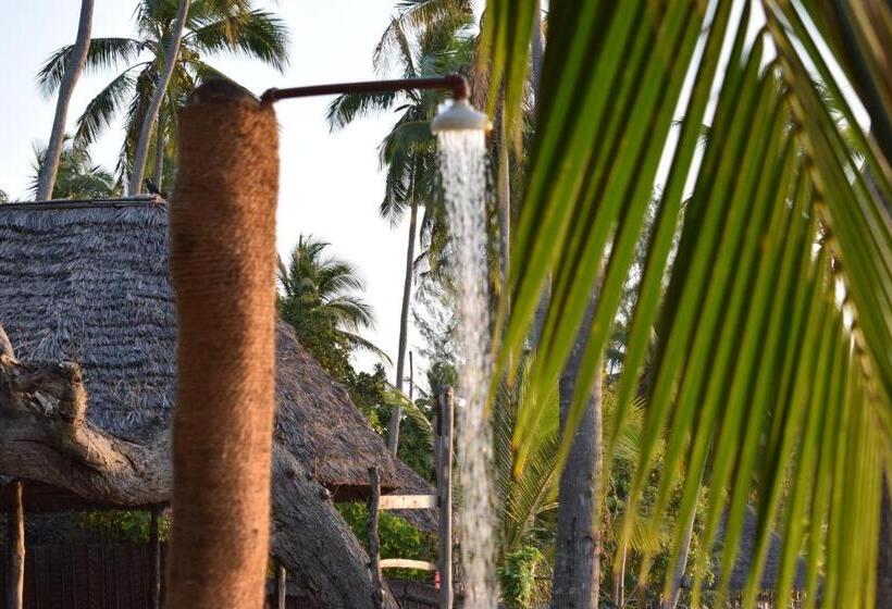 فندق Juani Beach Bungalows