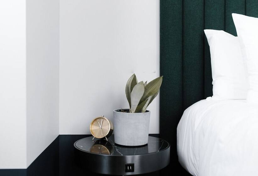 Woodlark Hotel Portland