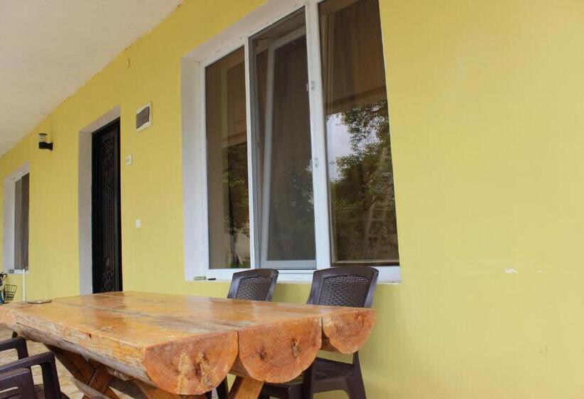 پانسیون Guest House Maspindzeli