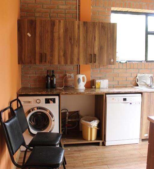 پانسیون Guest House Maspindzeli