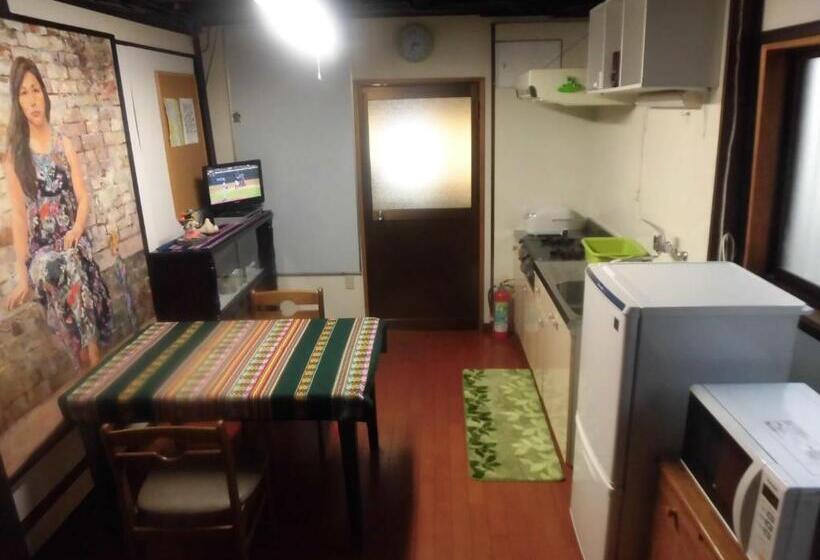 بنسيون Share House Amigos