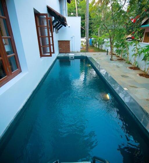 Пансион The Ayur Villa