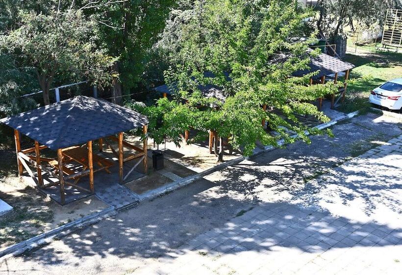 استراحتگاه Pivdenna Sofia