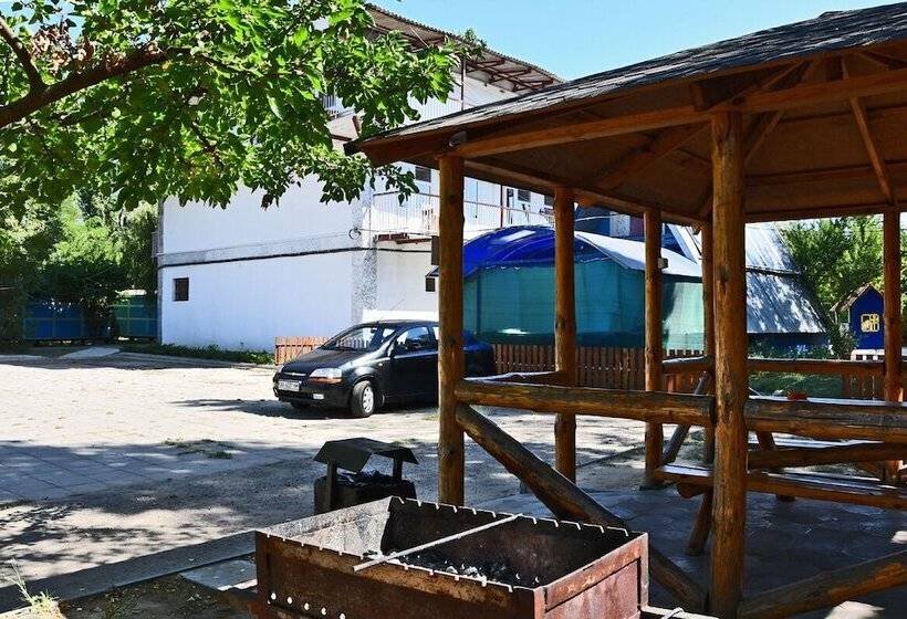 استراحتگاه Pivdenna Sofia