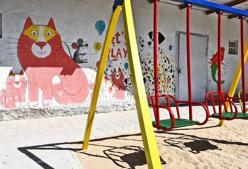 استراحتگاه Pivdenna Sofia