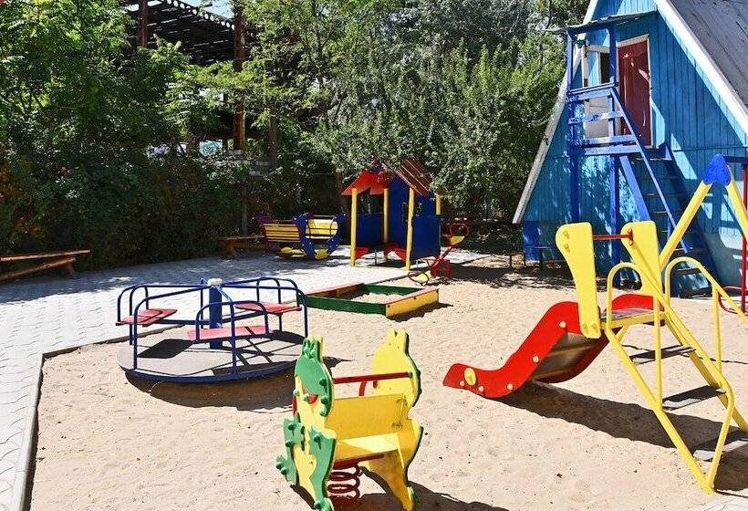 استراحتگاه Pivdenna Sofia