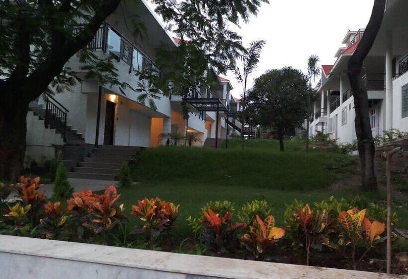 Курорт Sterling Mount Abu