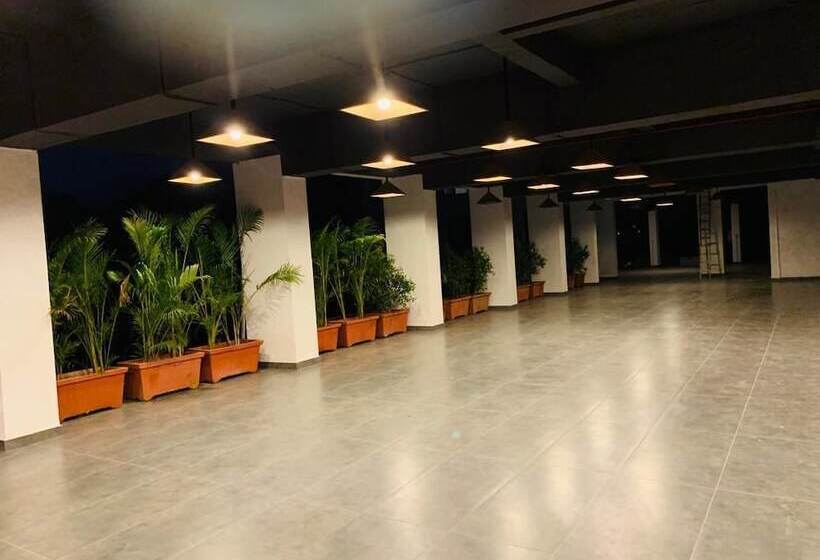 Viola Beacon Resort, Lonavala