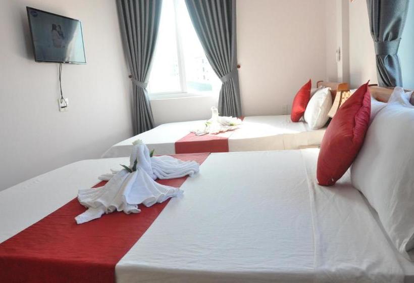 تختخواب و صبحانه Bon Ami Hostel