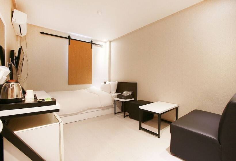 Chuncheon Hotel Eton