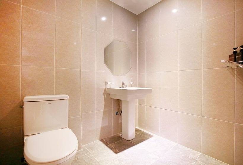 Chuncheon Hotel Eton