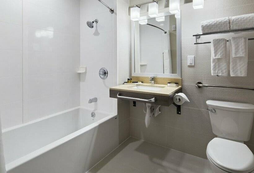 فندق Best Western Plus Stadium Inn