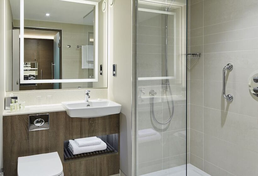 فندق Courtyard By Marriott Oxford South