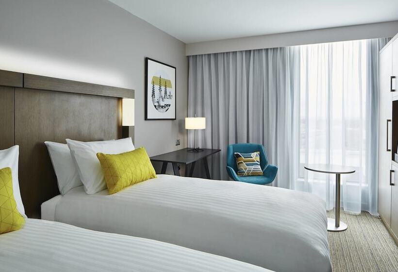 فندق Courtyard By Marriott Oxford South