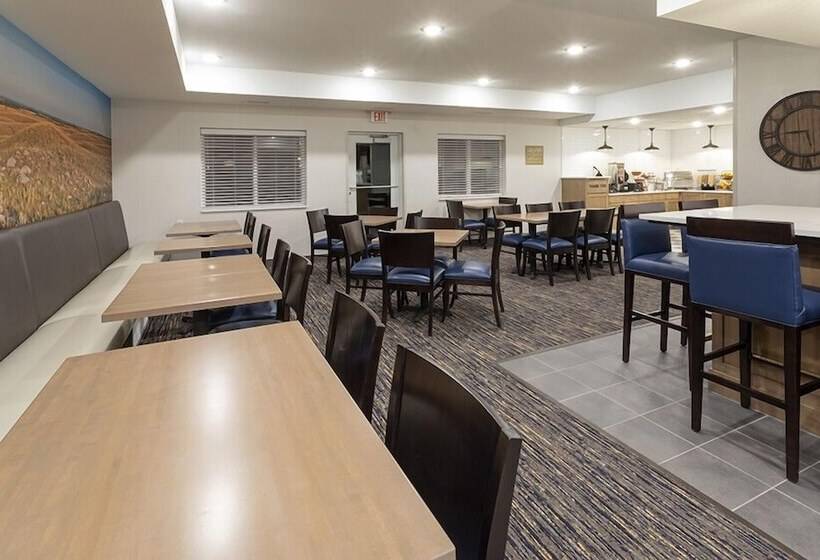 Grandstay Hotel Milbank