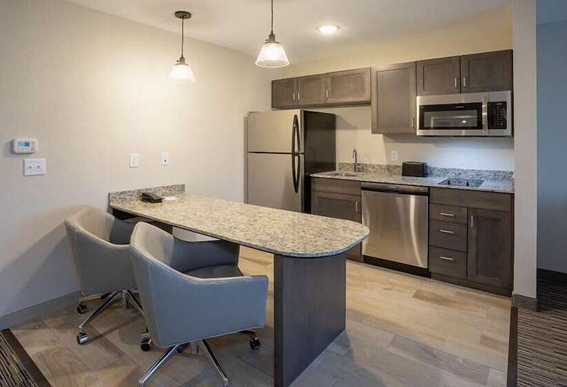 Grandstay Hotel Milbank