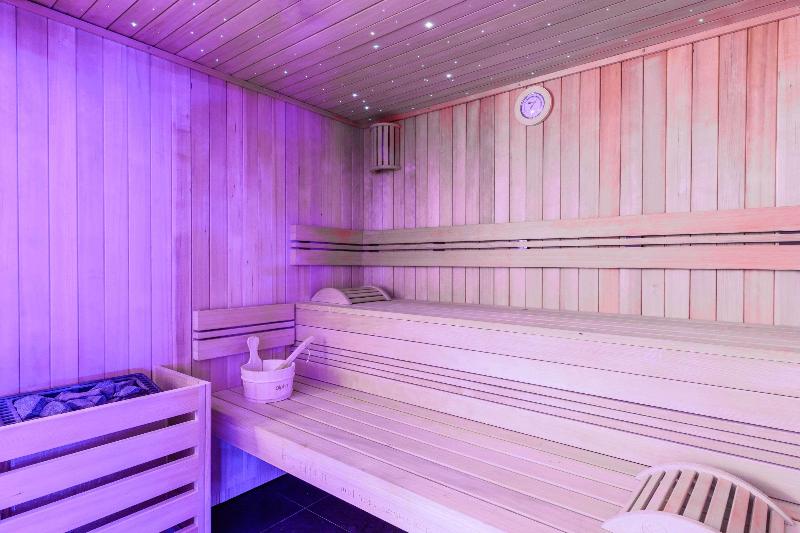 Kyriad Prestige Amiens Poulainville   Hotel And Spa